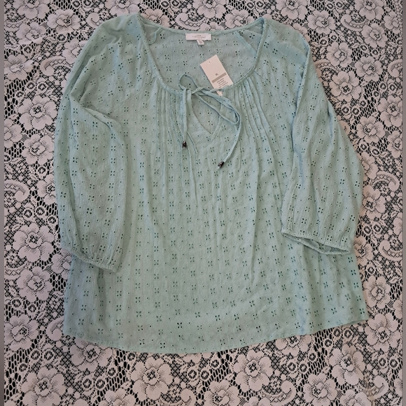 New Directions Light Green Blouse - Picture 13 of 16